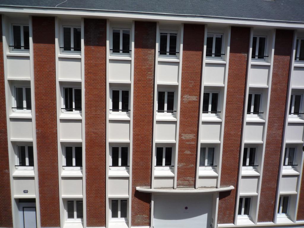 Residence Dauphine Le Havre Bagian luar foto