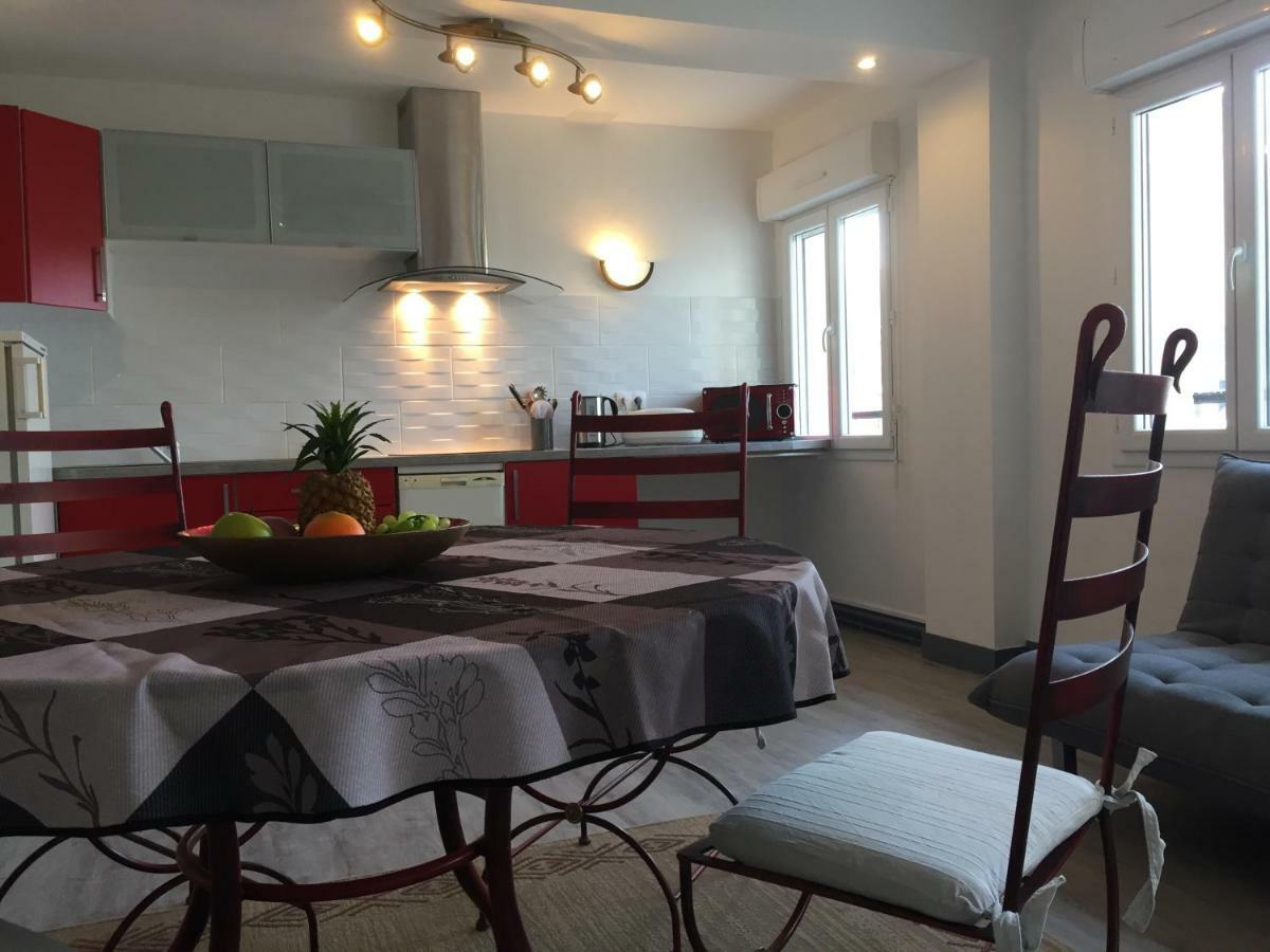 Residence Dauphine Le Havre Bagian luar foto